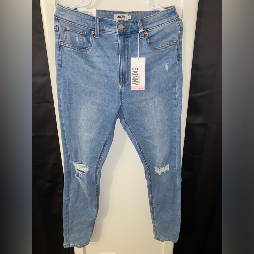 Refuge Miami High Rise Skinny Jeans